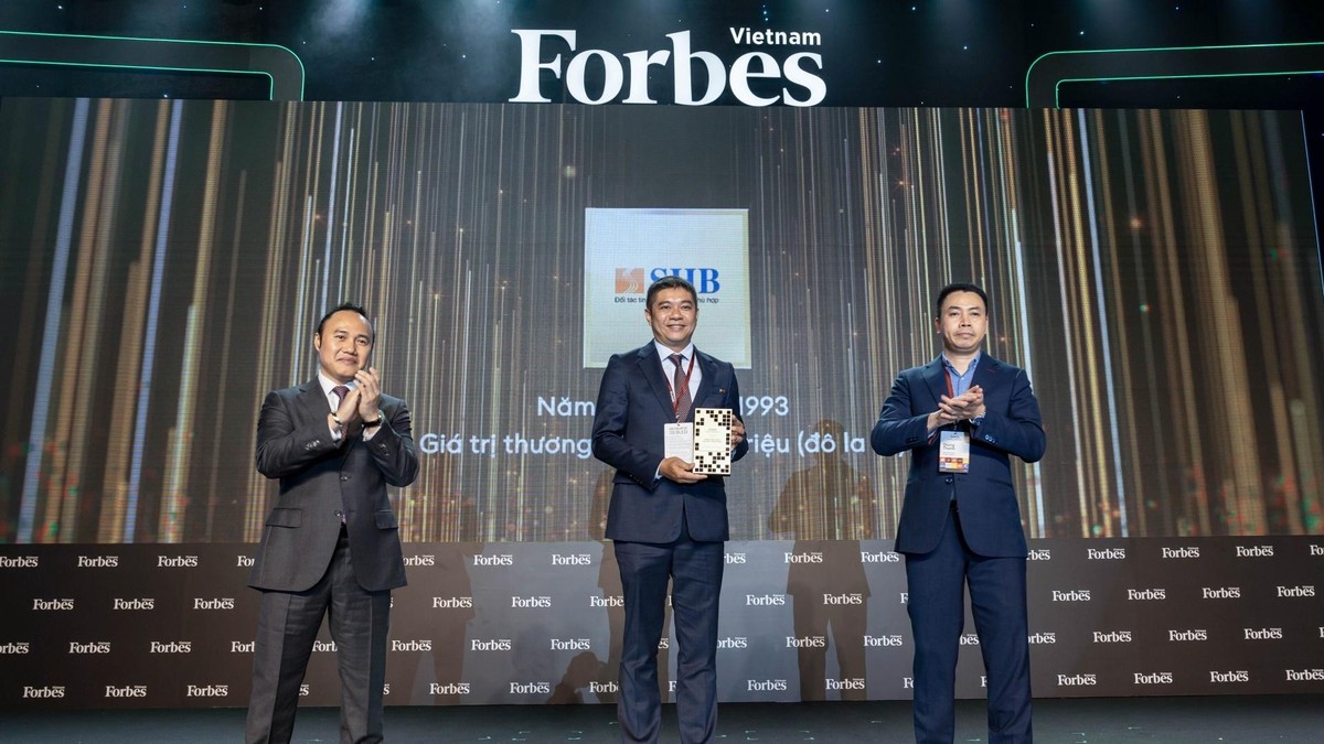 Theo Forbes Việt Nam, thương hiệu SHB nằm trong Top “25 thương hiệu tài chính dẫn đầu Việt Nam 2021” và được định giá 91,8 triệu đô la Mỹ