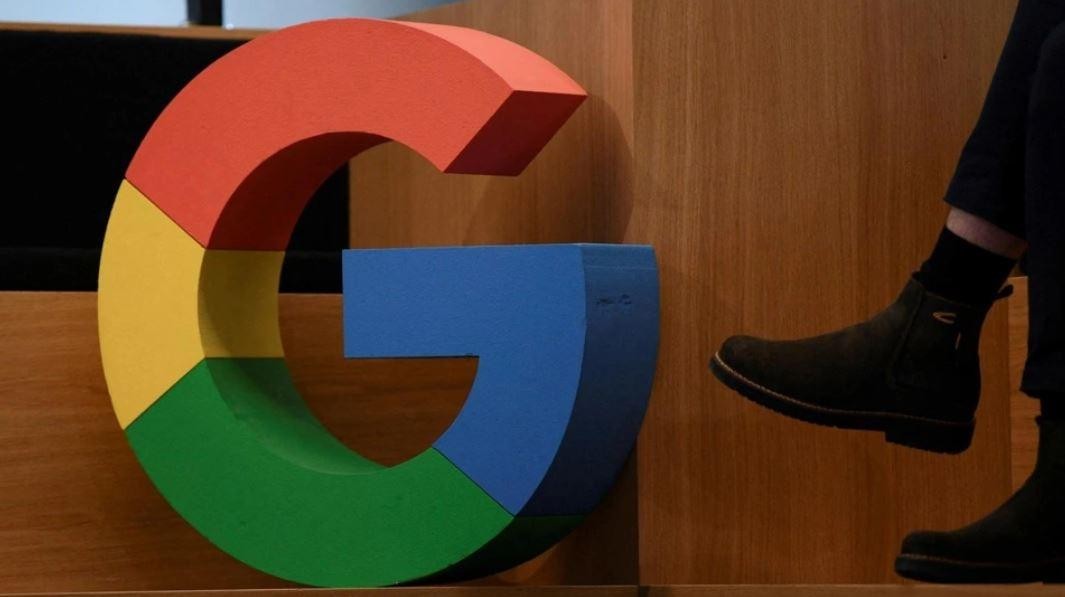 Toàn bộ sản phẩm Google bị cấm tại trường học vì lo ngại lộ thông tin học sinh. Ảnh: Reuters.