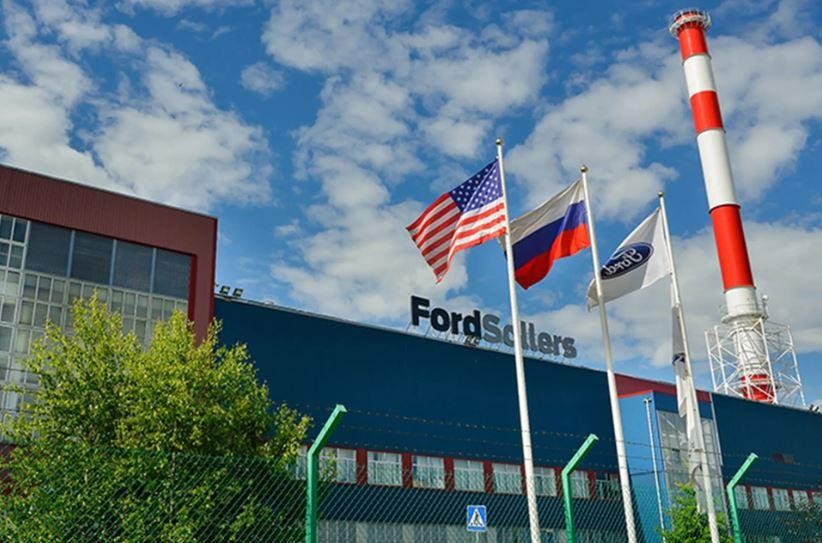 Ford cùng Mercedes-Benz xác nhận rút khỏi thị trường Nga. Ảnh: RusAutoNews.