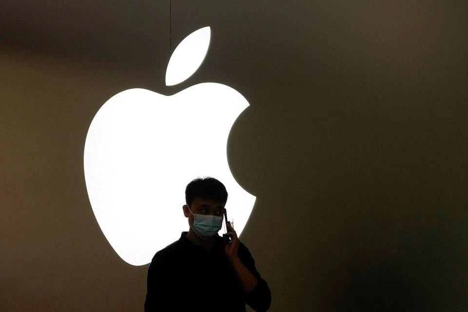 Apple muốn giảm phụ thuộc vào Trung Quốc. Ảnh: Reuters.