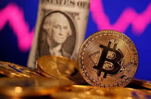 Bitcoin: Hãy cùng khám phá về tiền điện tử Bitcoin, một cuộc cách mạng trong lịch sử tài chính. Xem hình ảnh liên quan để hiểu rõ hơn về cách thức hoạt động của Bitcoin và những tiềm năng sắp tới.
